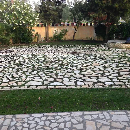 Hotel apartamentowy Athina 3*